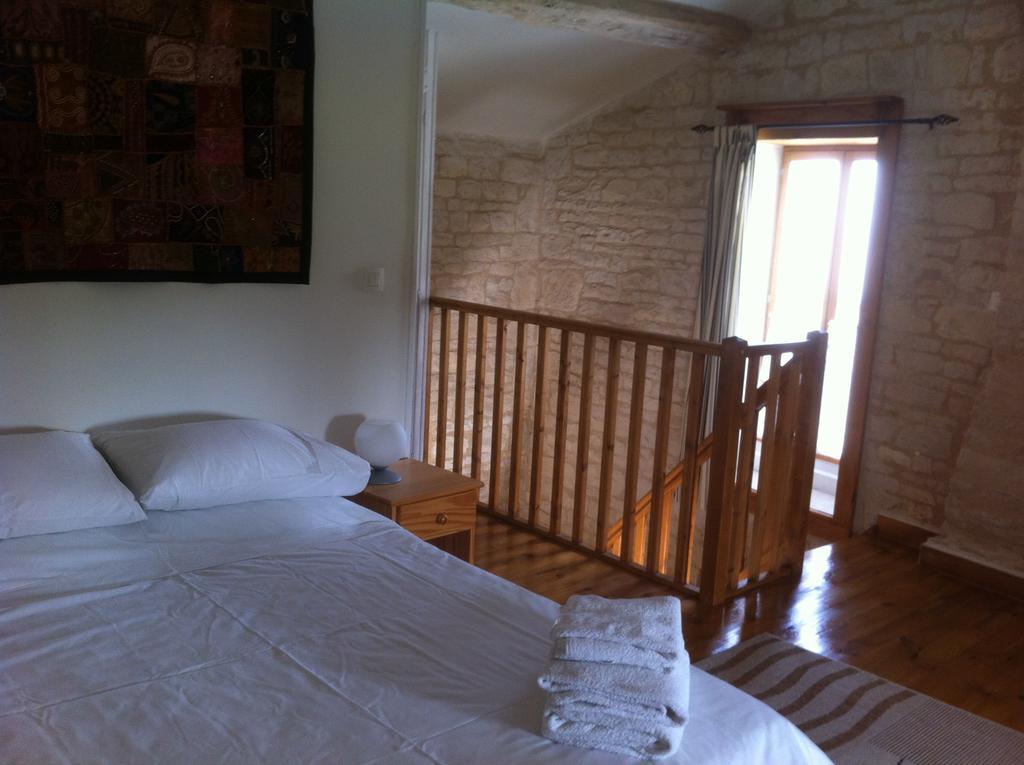 La Petite Maison Crezieres Δωμάτιο φωτογραφία