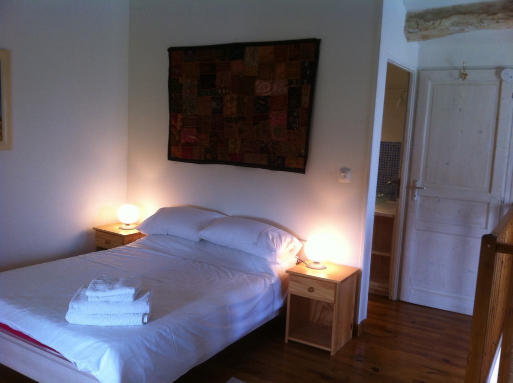 La Petite Maison Crezieres Δωμάτιο φωτογραφία